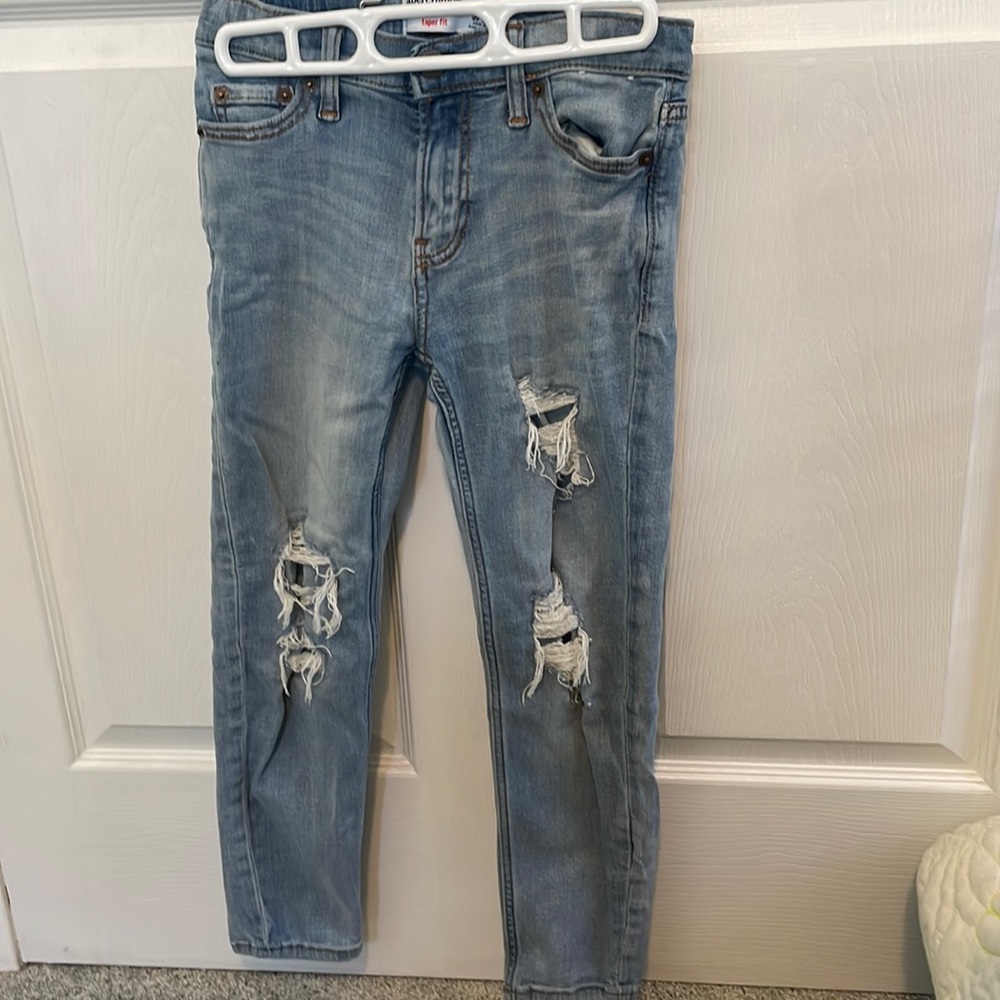 Abercrombie Kids Boys Taper Cut Destroyed Jeans